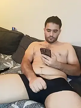 roouse – webcam model profile photo Image 17