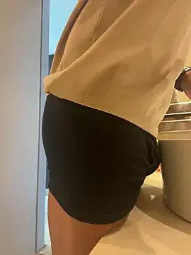 ASUKA-TV – webcam model profile photo Image 5