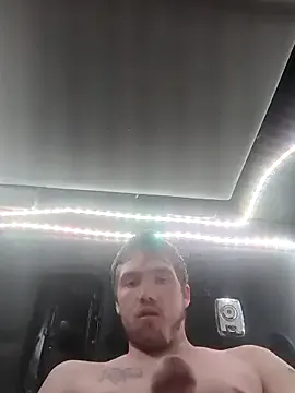 oxo_yuna_oxo – webcam model profile photo Image 3