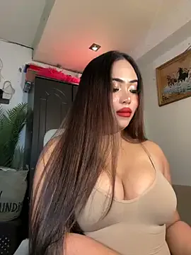  – webcam model profile photo Image 19
