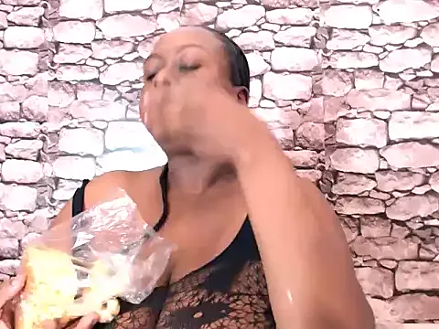 _chanMOMO_ – webcam model profile photo Image 8