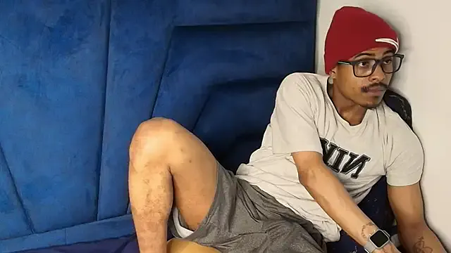 27powercm – webcam model profile photo Image 14