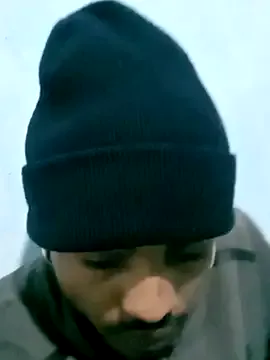 27powercm – webcam model profile photo Image 3