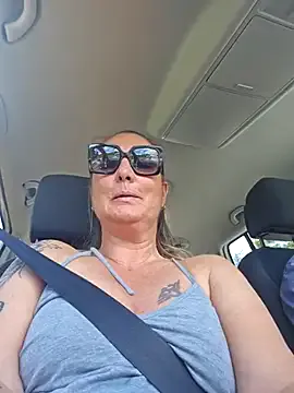 Bitch_MILF6 Image 15