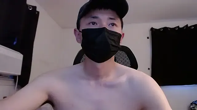  – webcam model profile photo Image 19
