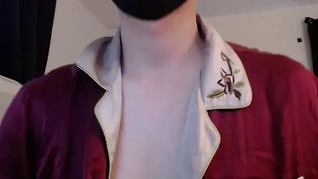  – webcam model profile photo Image 7