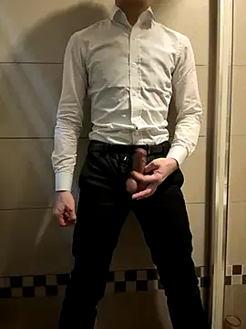 Megu_Melon – webcam model profile photo Image 3