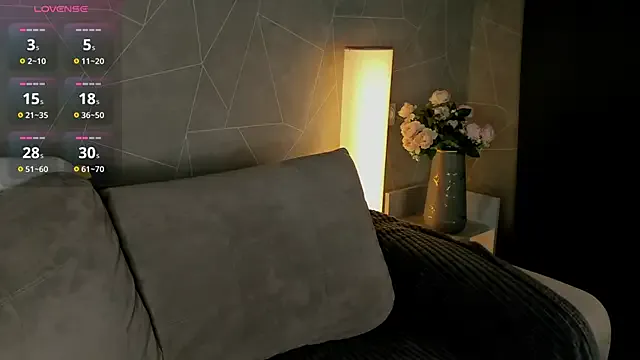 oypo – webcam model profile photo Image 16