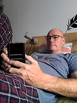  – webcam model profile photo Image 14