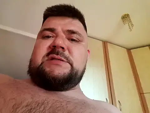  – webcam model profile photo Image 16