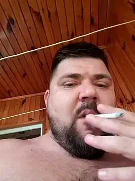  – webcam model profile photo Image 18