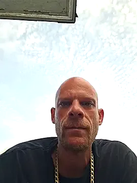  – webcam model profile photo Image 8