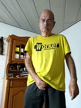 Nonchan_ – webcam model profile photo Image 13