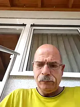 Nonchan_ – webcam model profile photo Image 14