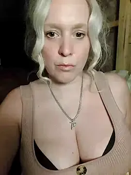 -momoo- – webcam model profile photo Image 14
