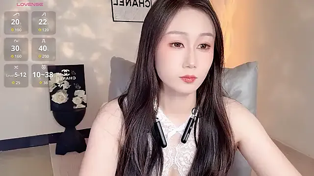 Missmilawild – webcam model profile photo Image 17