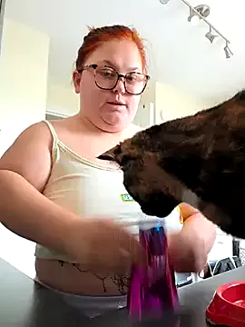 Mia--meow – webcam model profile photo Image 2