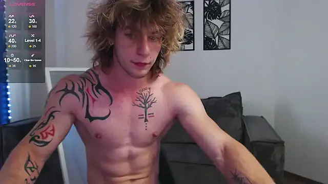 roouse – webcam model profile photo Image 8