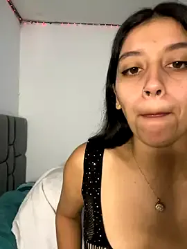 pnkgf – webcam model profile photo Image 15