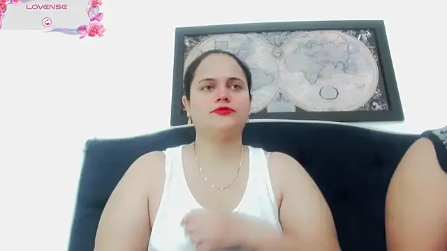brunnette_hot Image 19