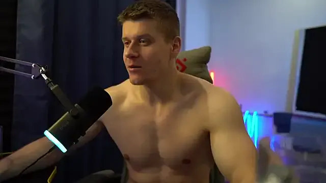 kai101010 – webcam model profile photo Image 11