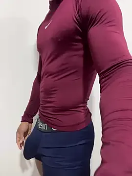 jensenyep – webcam model profile photo Image 3