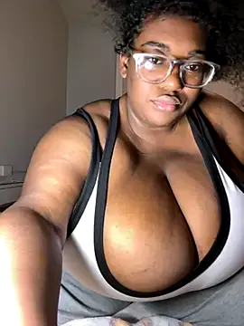 Sexy_DarloSiya – webcam model profile photo Image 4