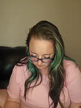 Mia--meow – webcam model profile photo Image 9