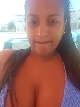 Busty_AriaX Image 10