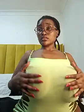 Bustygoddess32 Image 5