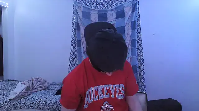  – webcam model profile photo Image 5
