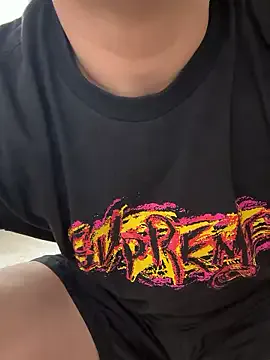  – webcam model profile photo Image 8