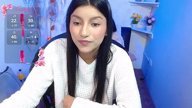 maataaan – webcam model profile photo Image 9