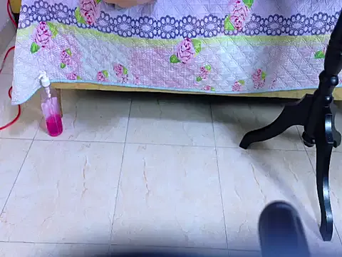 LOVE_MIREI_LOVE – webcam model profile photo Image 4