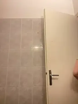 Nonchan_ – webcam model profile photo Image 13