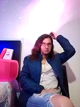 missdirtyhot_ – webcam model profile photo Image 11