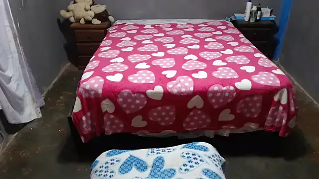 hina_porn – webcam model profile photo Image 9