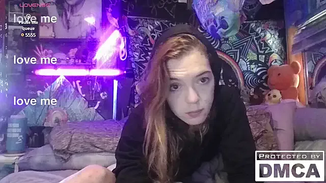 Cannabitch6969's Thumb Image