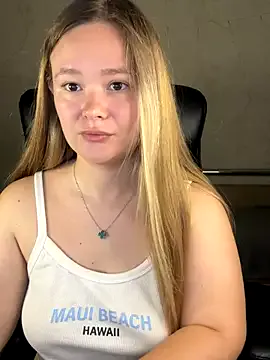 Hot_Mayra25 – webcam model profile photo Image 13