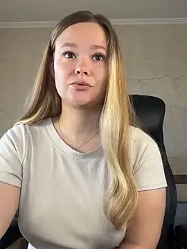 Hot_Mayra25 – webcam model profile photo Image 7