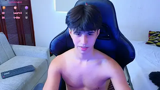 Nonchan_ – webcam model profile photo Image 14