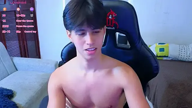 Nonchan_ – webcam model profile photo Image 7