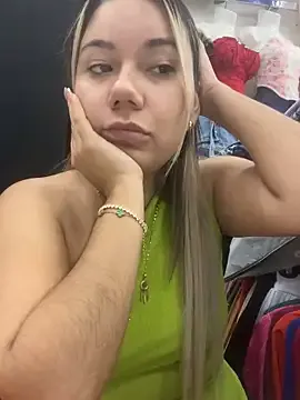  – webcam model profile photo Image 4