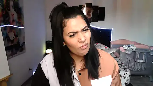 NANA_7 – webcam model profile photo Image 19