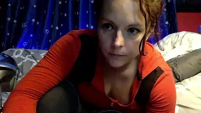 carynn – webcam model profile photo