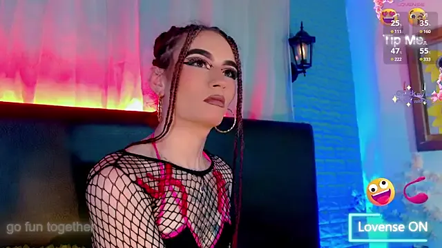 Nonchan_ – webcam model profile photo Image 3