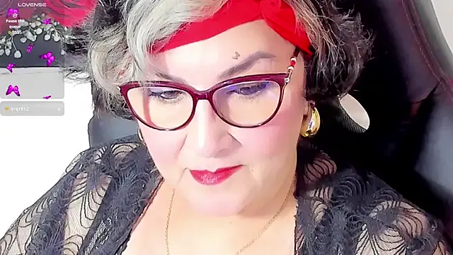 Nonchan_ – webcam model profile photo Image 11