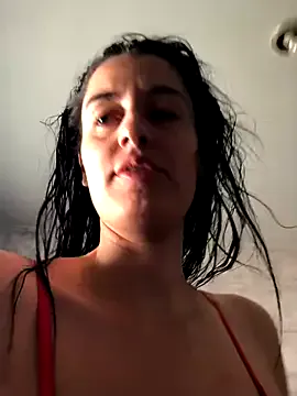 Cum_girlss – webcam model profile photo Image 18