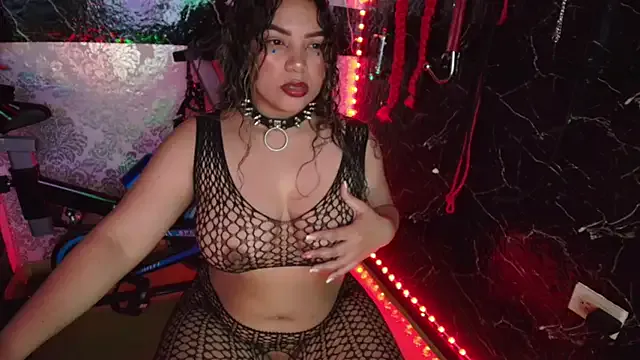 _Alice_1 – webcam model profile photo Image 16