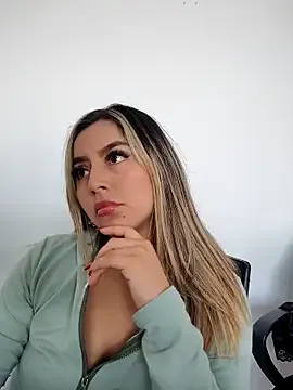 Mary_bby – webcam model profile photo Image 14